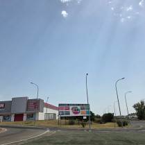 Coria instala luminarias LED en el polígono Los Rosales y en el barrio de Moscoso