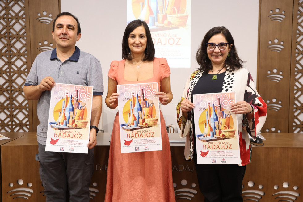 La provincia de Badajoz celebra el Festival de los Oficios Artesanos con paradas en cuatro localidades