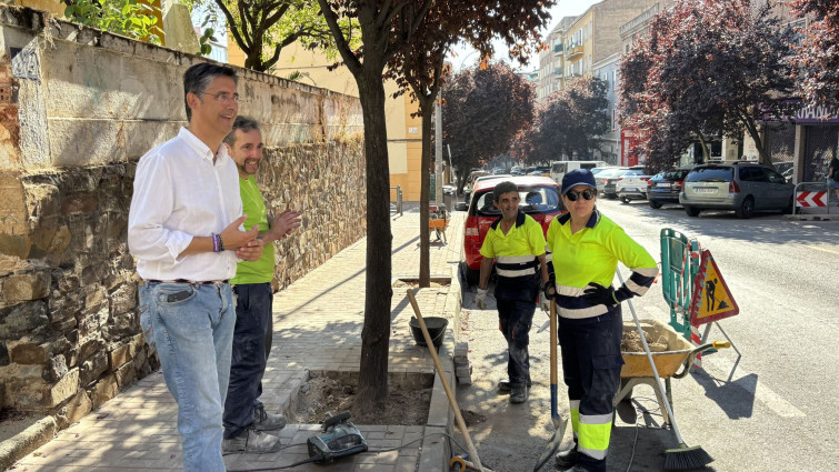 El Ayuntamiento de Cáceres mejora la accesibilidad en la Ronda del Carmen