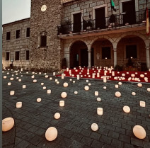Coria brilló con el Mercado de las Velas y revivió sus tradiciones en el Jueves Turístico