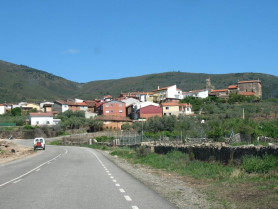 Evacuadas al Hospital de Coria dos mujeres atropelladas en Cadalso