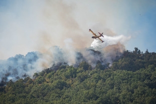 Extremadura en alerta máxima con ocho incendios que provocan una situación de extrema gravedad