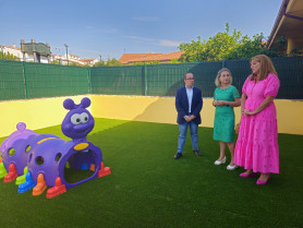 Reanudan las obras de la Escuela de Idiomas de Don Benito y del colegio de Perales del Puerto