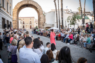 Mérida licita por 30.250 euros la organización de la segunda edición del 'Emérita Fashion Show'