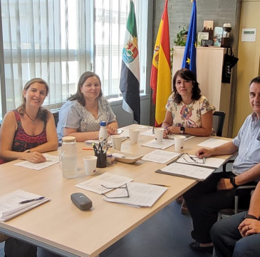 Zamora guarda silencio por las víctimas del atentado de Barcelona 