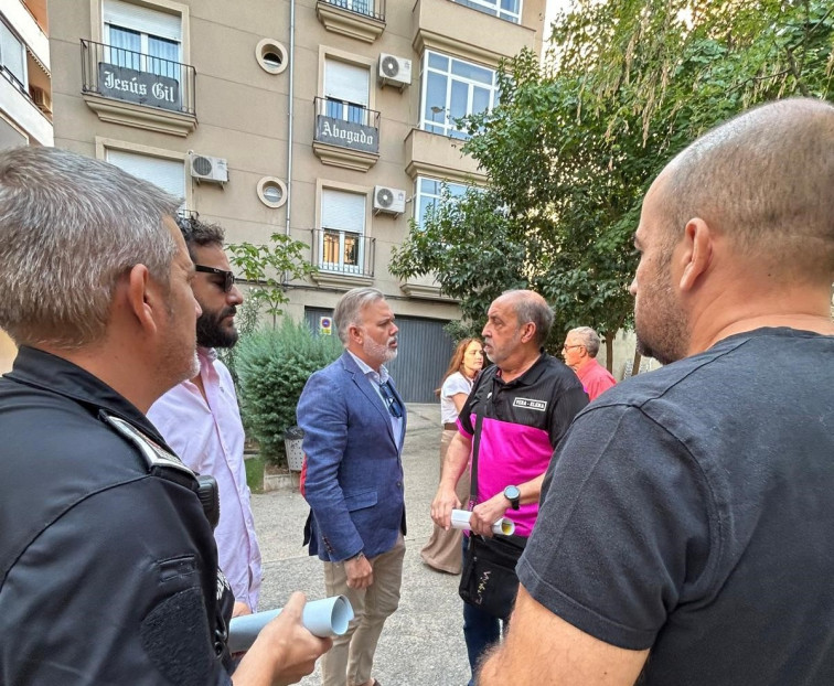 Plasencia valora crear una sede vecinal más amplia para los vecinos de Santa Elena