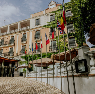 Zamora guarda silencio por las víctimas del atentado de Barcelona 