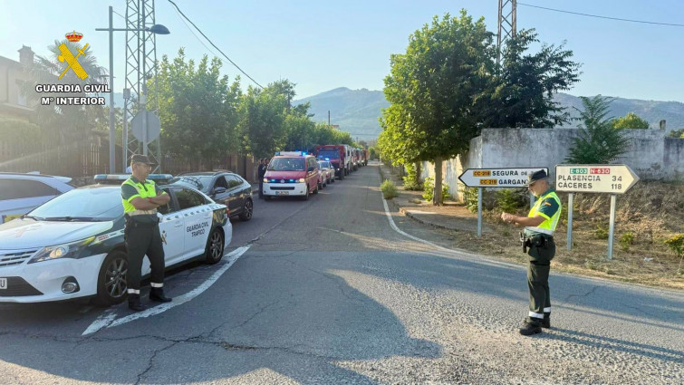 Los bomberos alemanes regresan a casa tras prestar su ayuda en el incendio de Jarilla