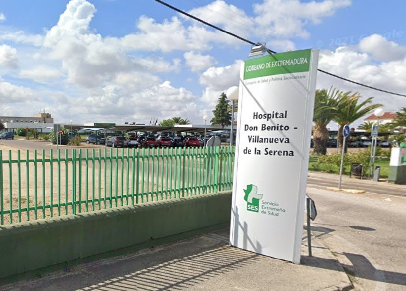 Un herido de 34 años en una colisión frontal en la EX-206