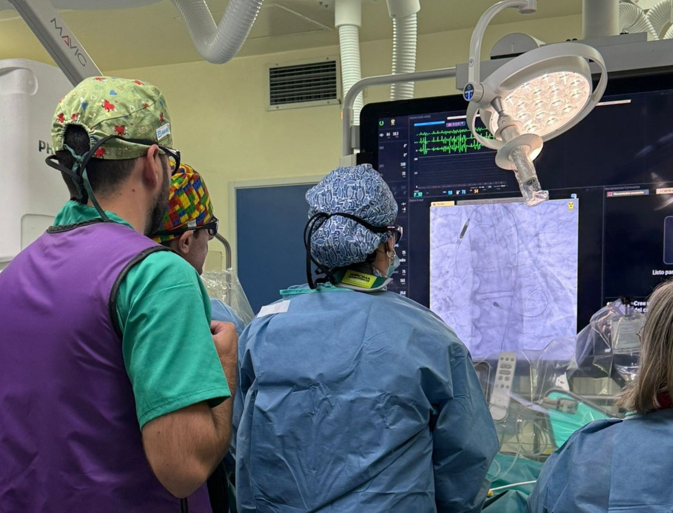 El Hospital de Mérida incorpora un dispositivo que mejora la seguridad en operaciones de corazón