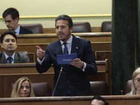 Dimite el secretario general de Economía para incorporarse a una empresa privada en Madrid