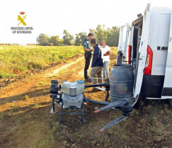Vuela un dron sin permiso en la zona restringida del aeropuerto de Badajoz