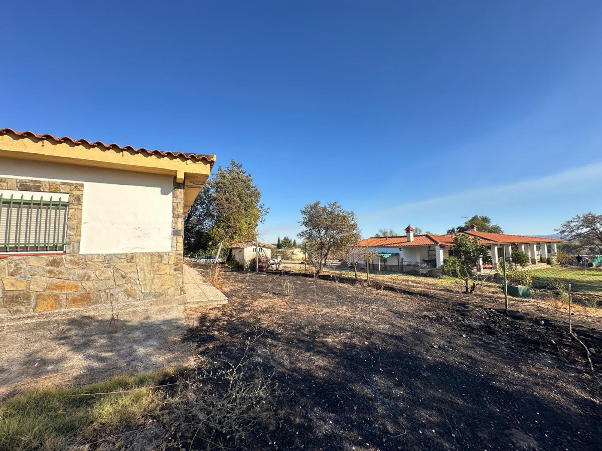 Incendio, Talayuela, Bomberos, 9