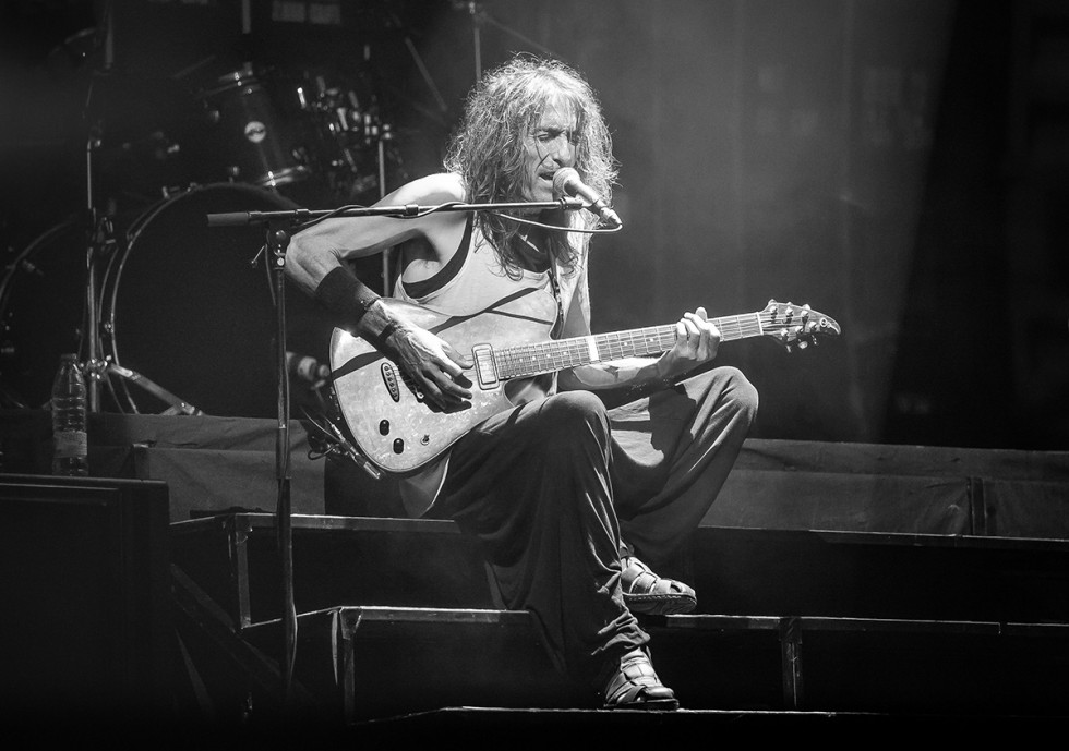 Plasencia homenajeará este sábado a Robe Iniesta con un festival de rock