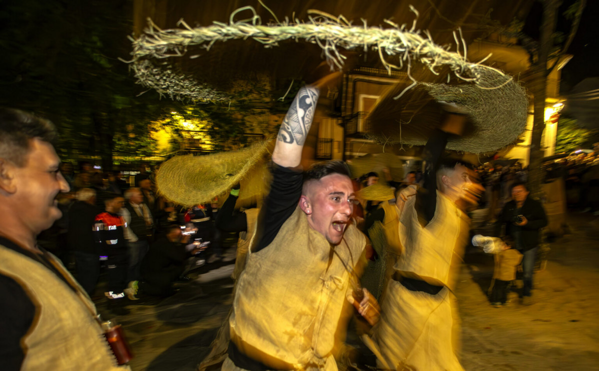 Seu00f1as de identidad, Fotografu00eda, Dip Cu00e1ceres, 3