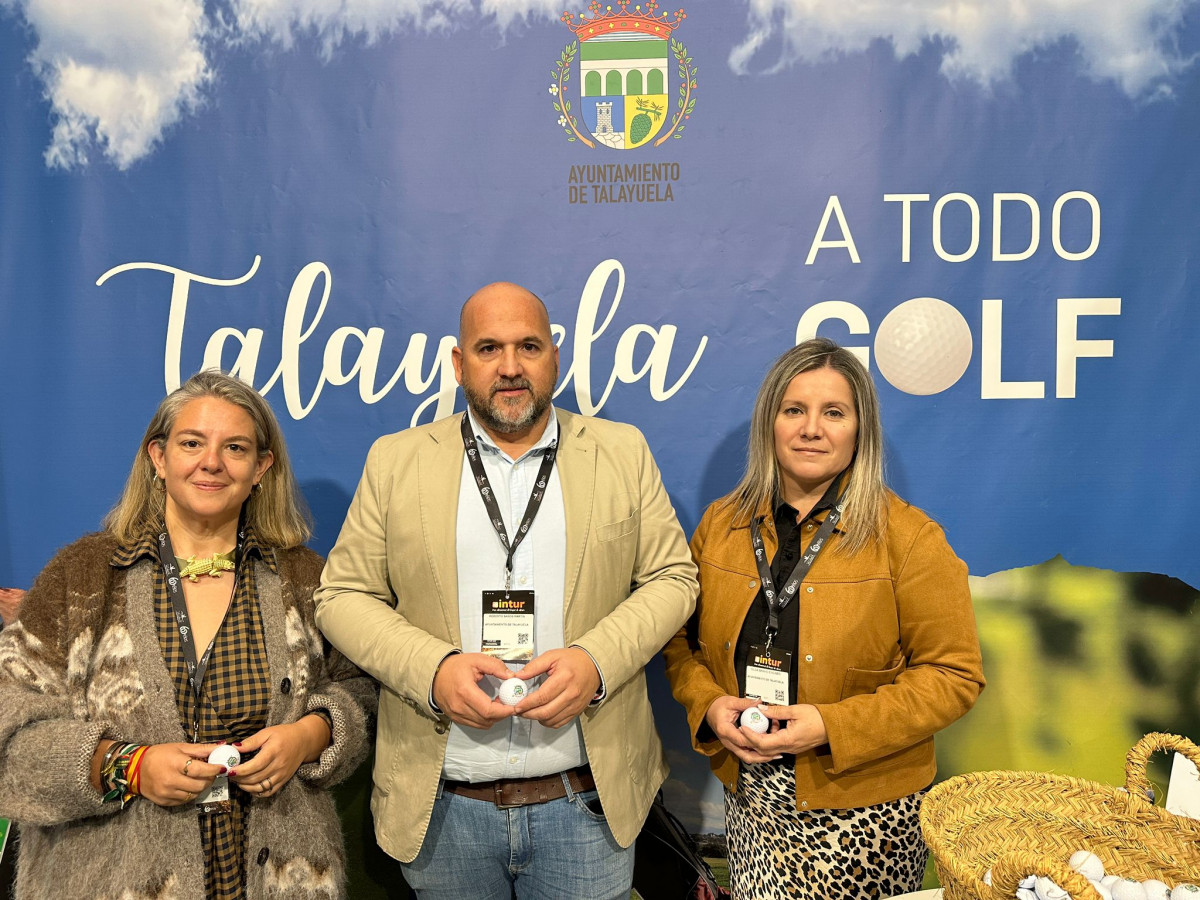 Maru00eda Lamas, Roberto Bau00f1os y Olga Bravo INTUR Valladolid