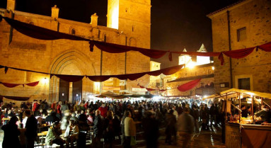 Cáceres mantiene la cancelación del mercado medieval por seguridad y descarta posponerlo
