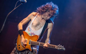 Muere a los 63 años Robe Iniesta, figura esencial del rock español y referente cultural de Plasencia
