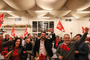 Álvaro Sánchez Cotrina defiende en Moraleja un modelo de desarrollo basado en el comercio local