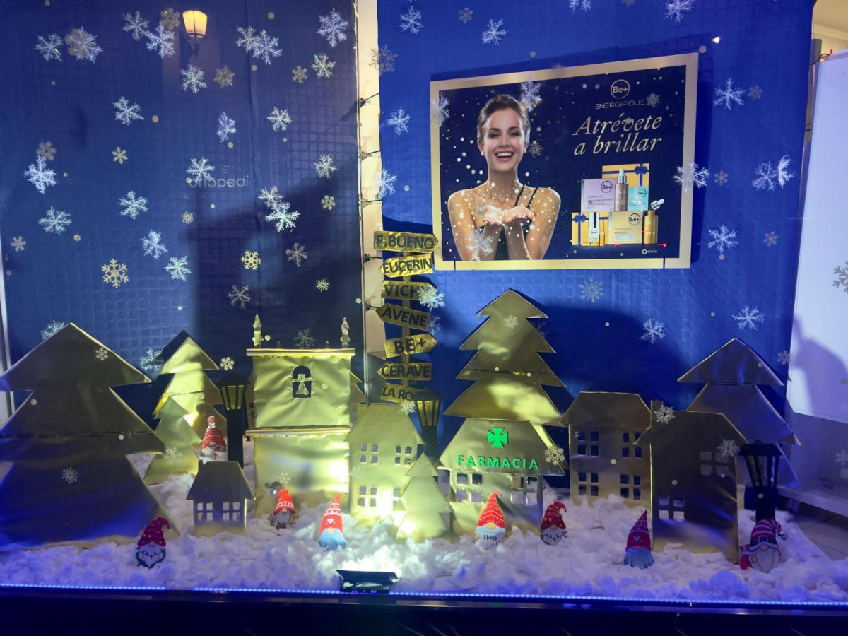 Escaparate navideu00f1o segundo Rivera de Gata