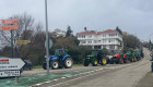 Cientos de tractores paralizan varias carreteras del norte de Cáceres