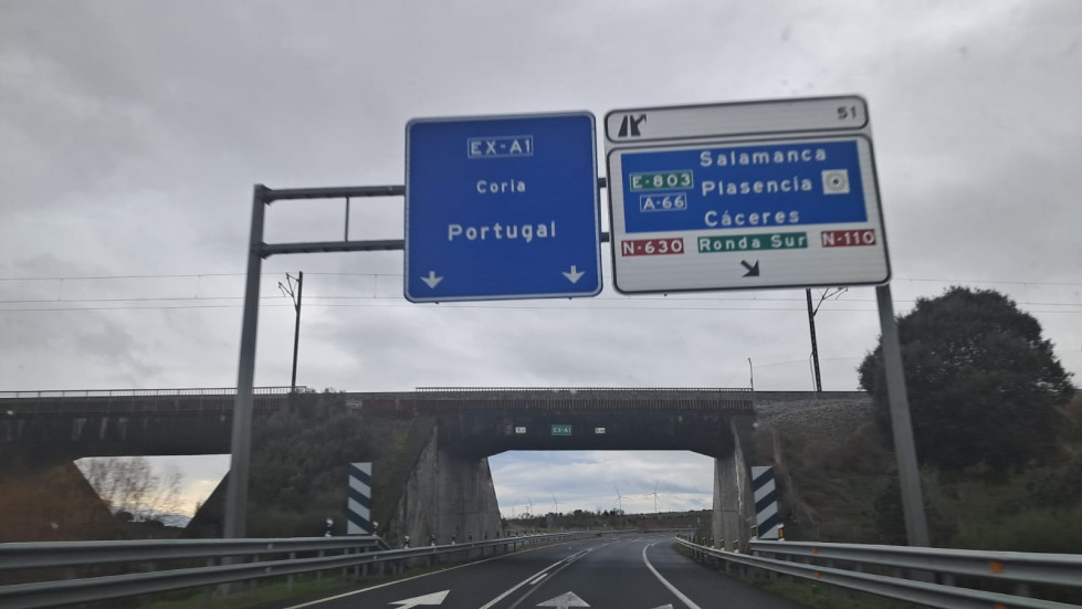 La Junta aclara que no es necesaria una cumbre hispano-lusa para firmar el acuerdo de la EX-A1
