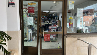 Roban en una ferretería de Talayuela herramientas y dinero en efectivo