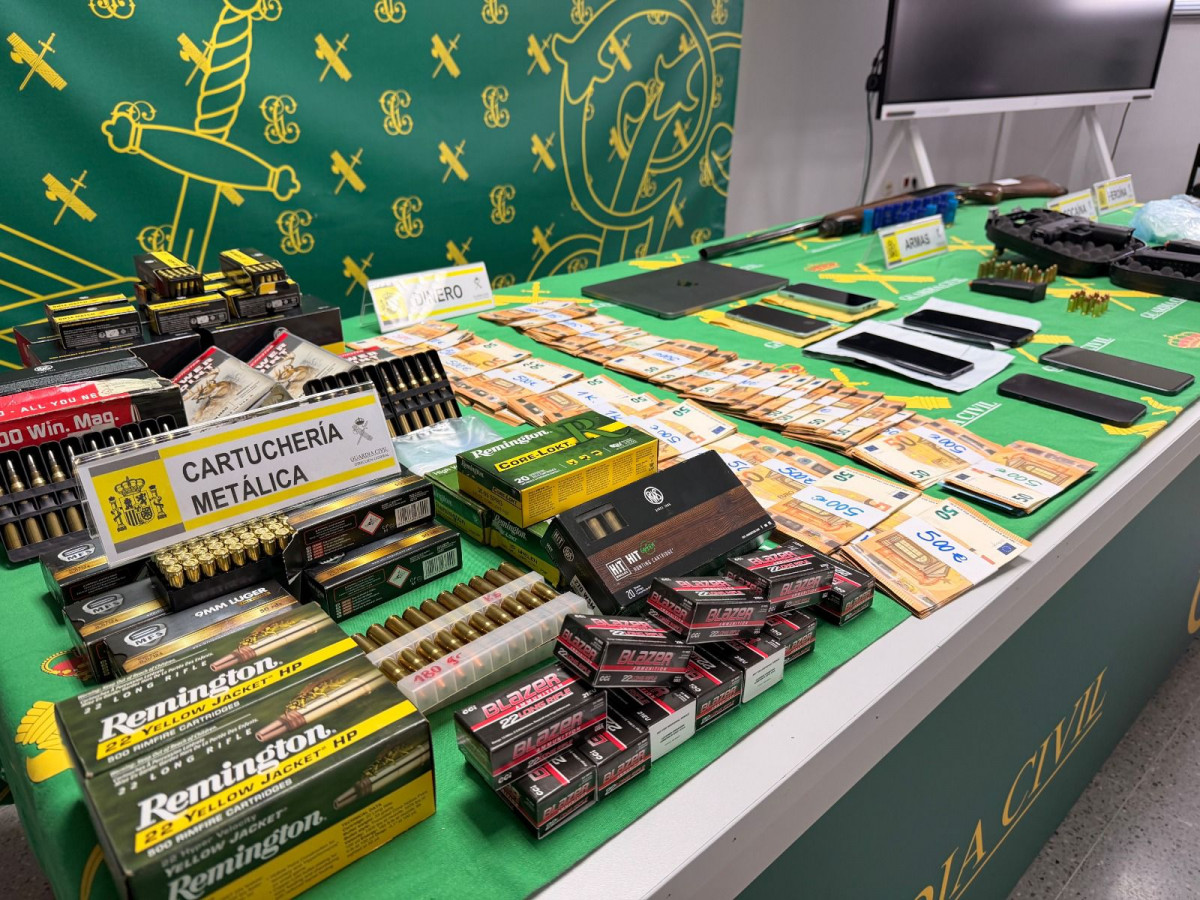 Material intervenido por la guardia civil