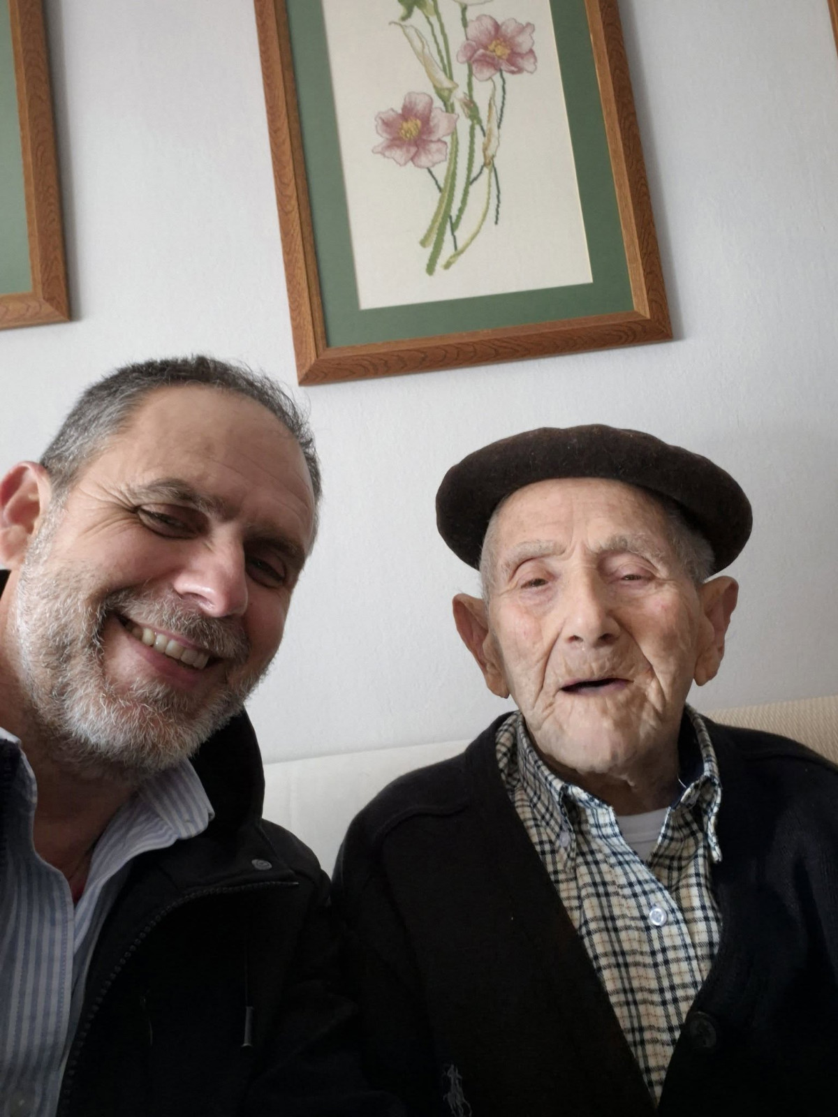 El alcalde de Moraleja, Cu00e9sar Herrero, junto a Dionisio