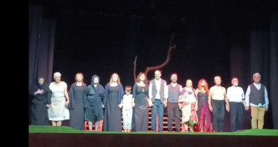 Ribera del Fresno se vuelca con el teatro en un emotivo homenaje a Ana María Báez