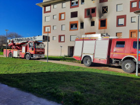 Incendio en un bloque de viviendas ocupado desde hace años en Navalmoral