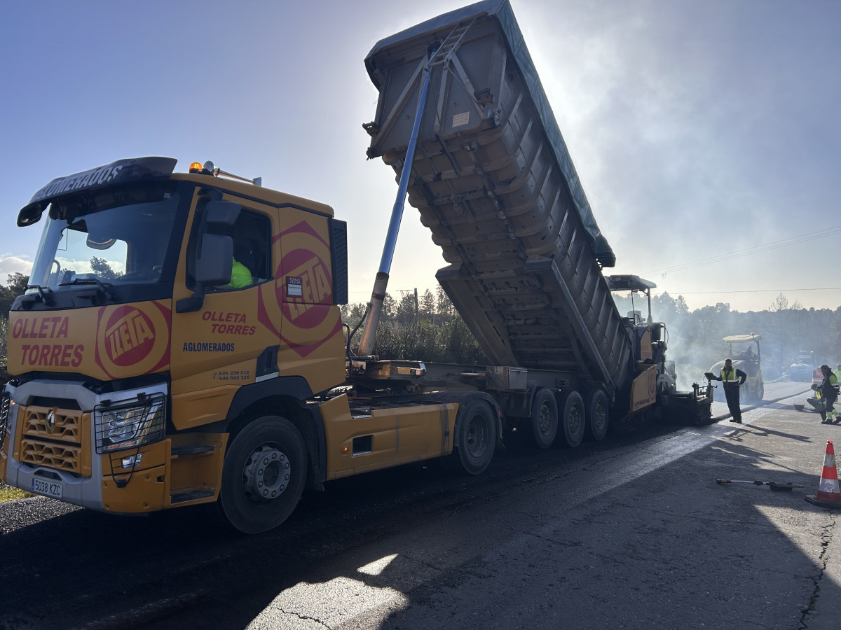 Refuerzo firme Ex 109 Perales del Puerto