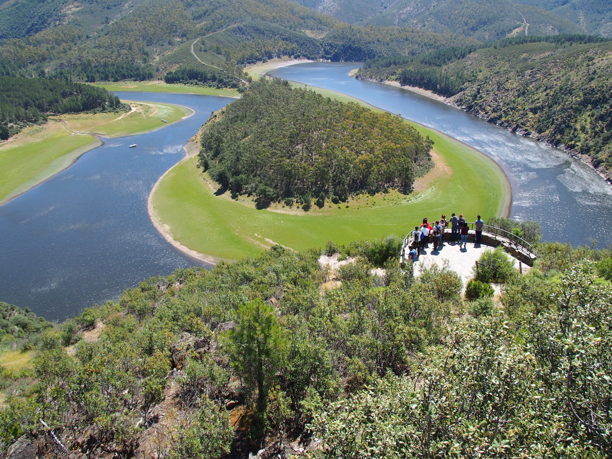 Paisajes de agua (meandro del Melero, Las Hurdes) © Turismo de Extremadura