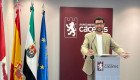 Cáceres analiza las deficiencias detectadas en dos viviendas municipales de la calle Río Vístula