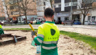 El Ayuntamiento de Cáceres intensifica la limpieza y el mantenimiento de las zonas infantiles