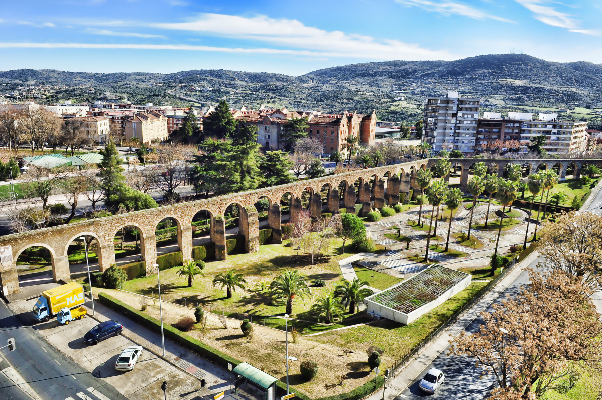 054 055  Acueducto de Plasencia. Foto Ayuntamiento de Plasencia.