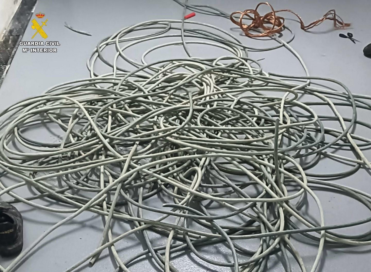 DETENIDOS ROBO CABLEADO COBRE