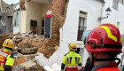 Una mujer herida leve tras derrumbarse una vivienda