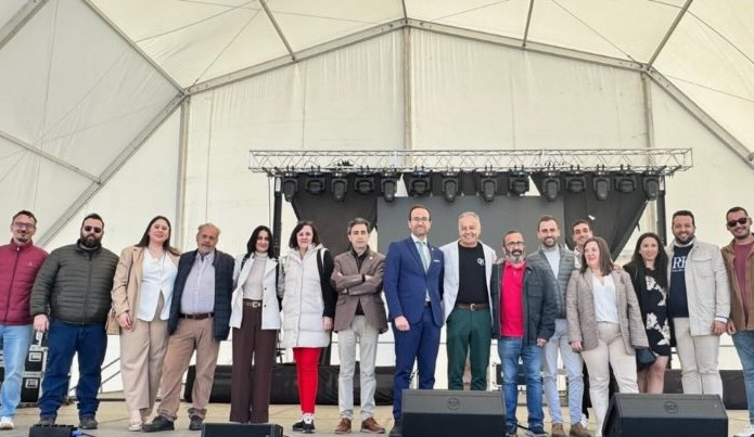 Feria queso acehuche, Diputaciu00f3n Cu00e1ceres, Gastronomu00eda,