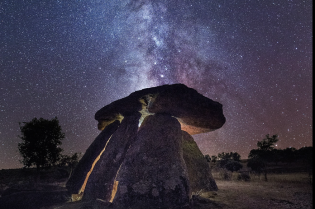 Valencia de Alcántara: el mayor viaje a la Prehistoria entre gigantes de piedra
