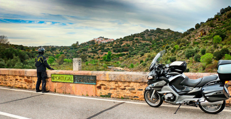 Extremadura: donde cada ruta por carretera cuenta una historia