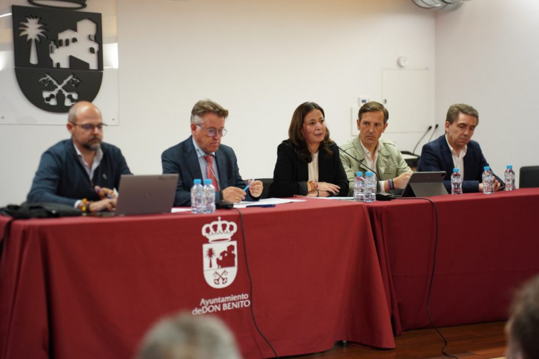 Amplio respaldo institucional en Don Benito para reactivar la Presa del Golondrón