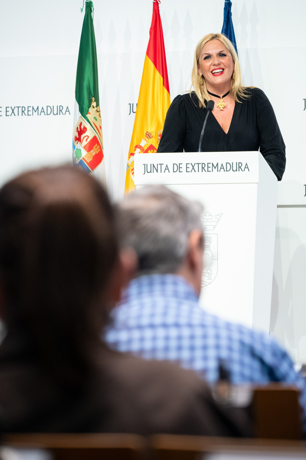 La Junta asegura que seguirá reforzando el empleo público y medidas fiscales 