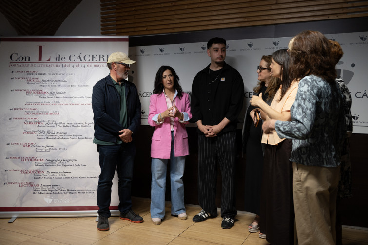 Cáceres lanza una amplia programación cultural con autores, poesía y talleres para jóvenes