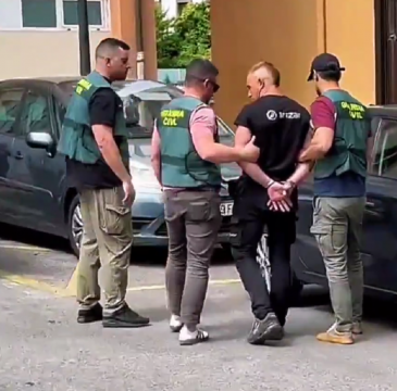 Zamora guarda silencio por las víctimas del atentado de Barcelona 