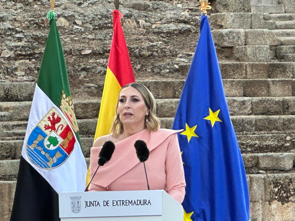 Nueva etapa en Extremadura: María Guardiola asume la Presidencia y pide dejar atrás la confrontación
