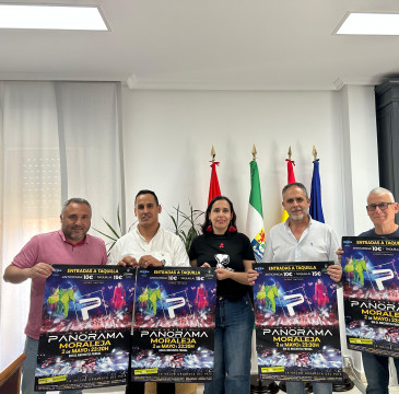 Zamora guarda silencio por las víctimas del atentado de Barcelona 