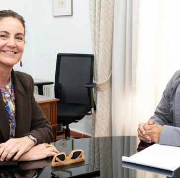 Zamora guarda silencio por las víctimas del atentado de Barcelona 