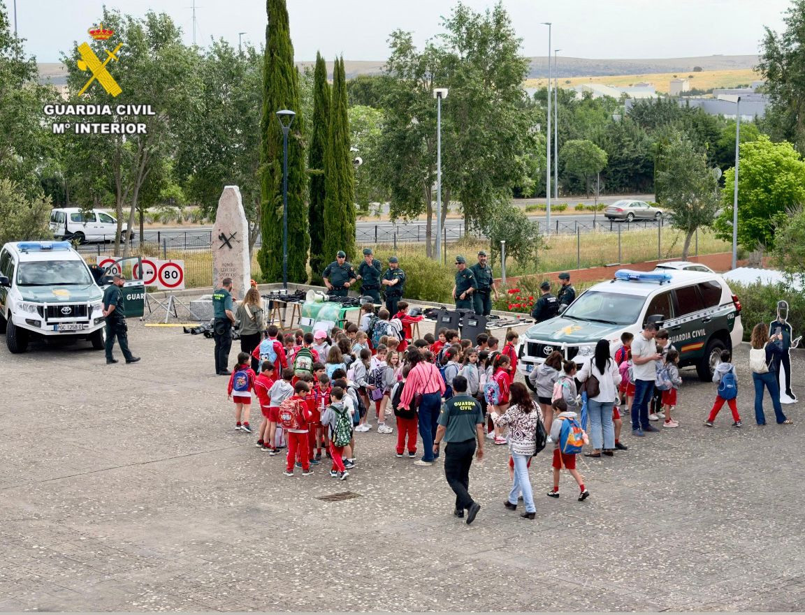 Jornada puertas abiertas guardia civil cc 4