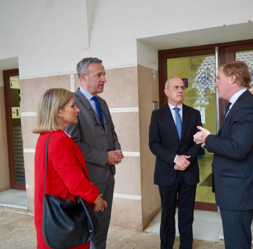 Zamora guarda silencio por las víctimas del atentado de Barcelona 
